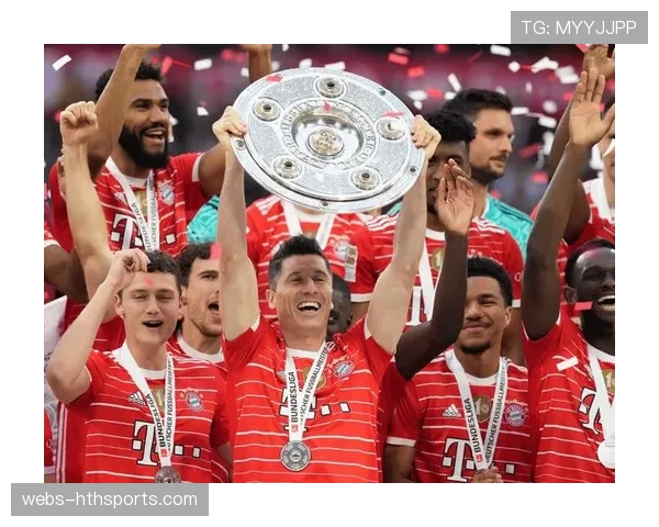 拜仁慕尼黑控球主导打法 作为联赛标杆塑造德甲整体技术流品牌